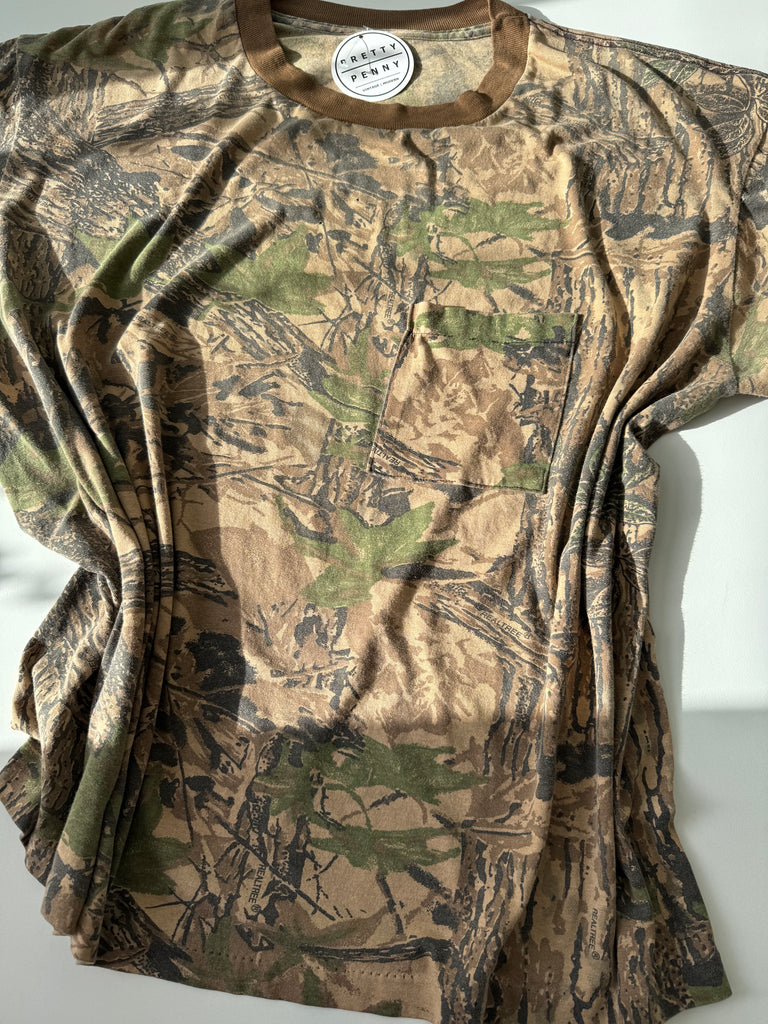 Vintage camo t shirt