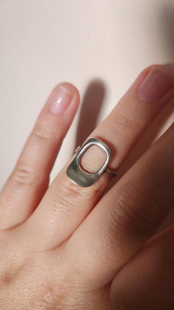 Vintage Sterling modernist ring size 6.75