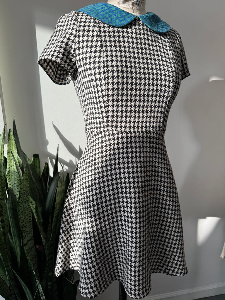 Houndstooth Dress with rounded collar