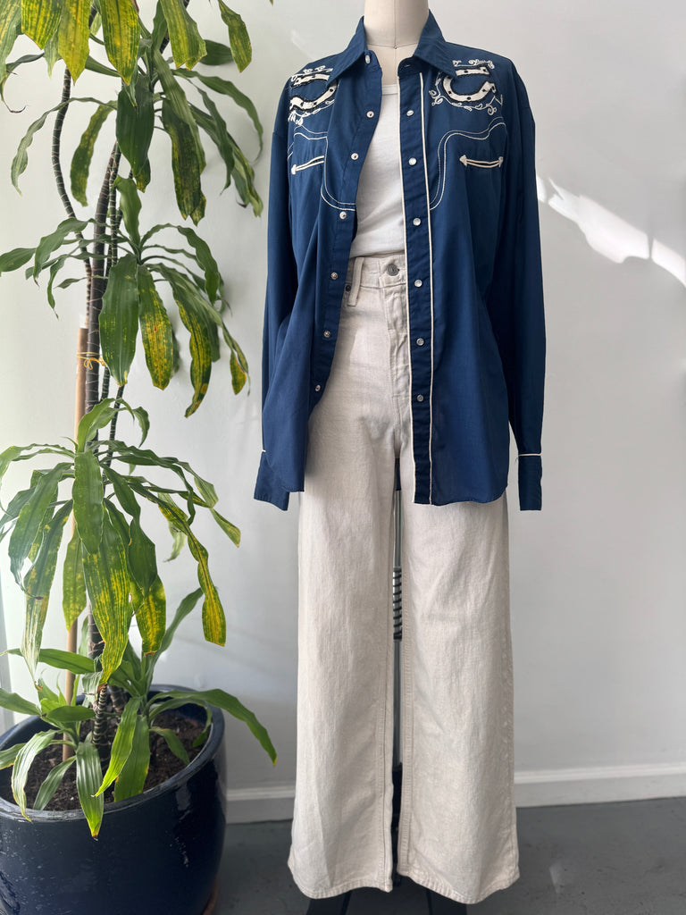 High waist “13” Levi’s jeans “26”