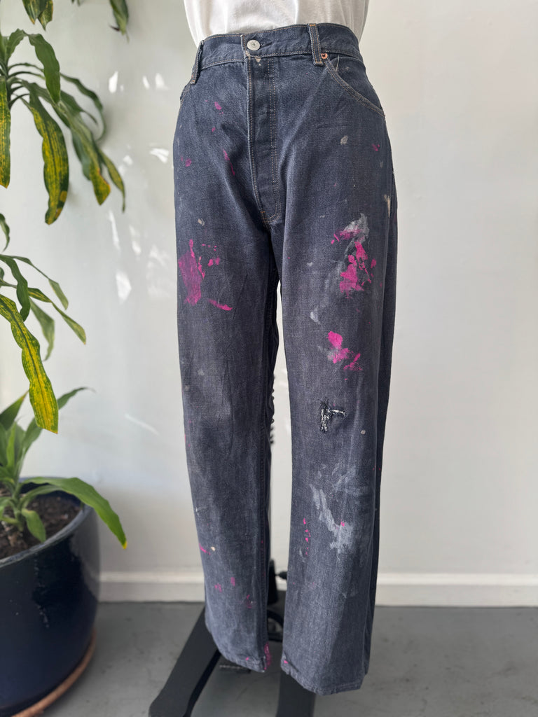 Levi’s European jeans artist paint waist “34/36”