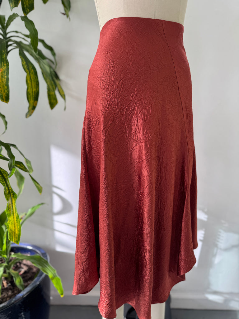 Vince wrinkle skirt waist “30-34”