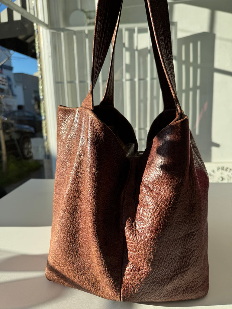 High quality Pebble leather purse