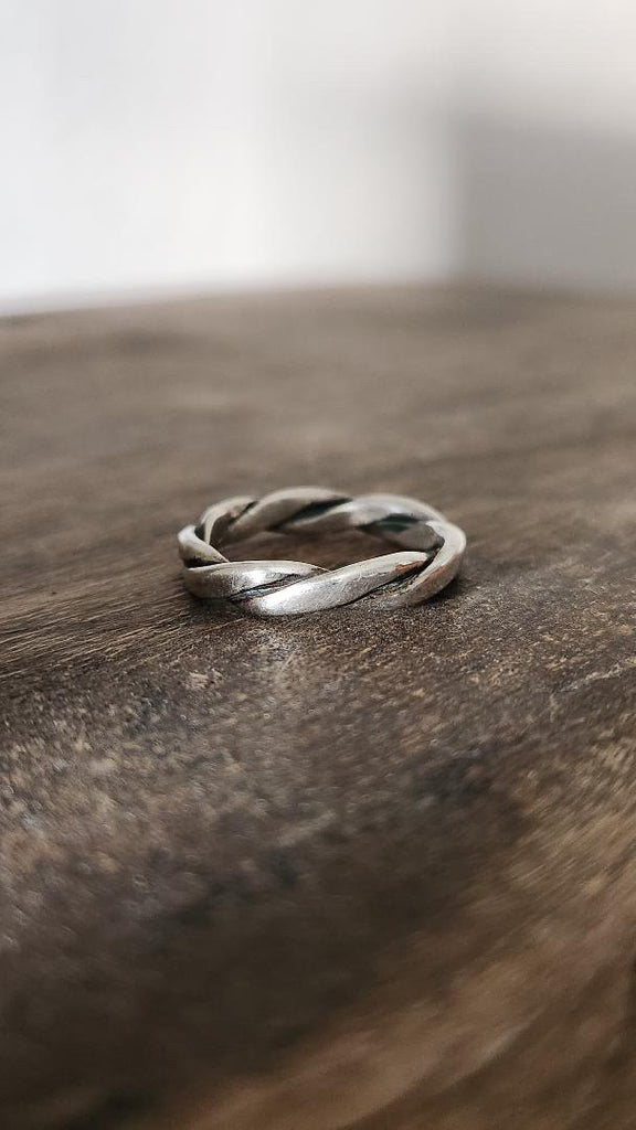 Vintage Sterling wrap ring size 7.25