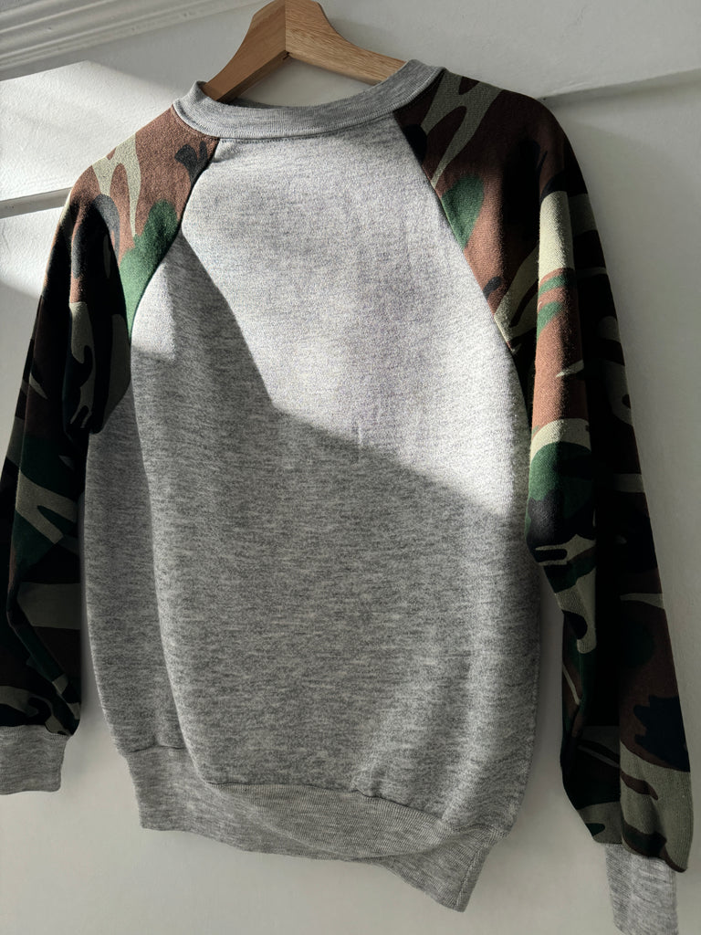 Vintage raglan with camo alternate