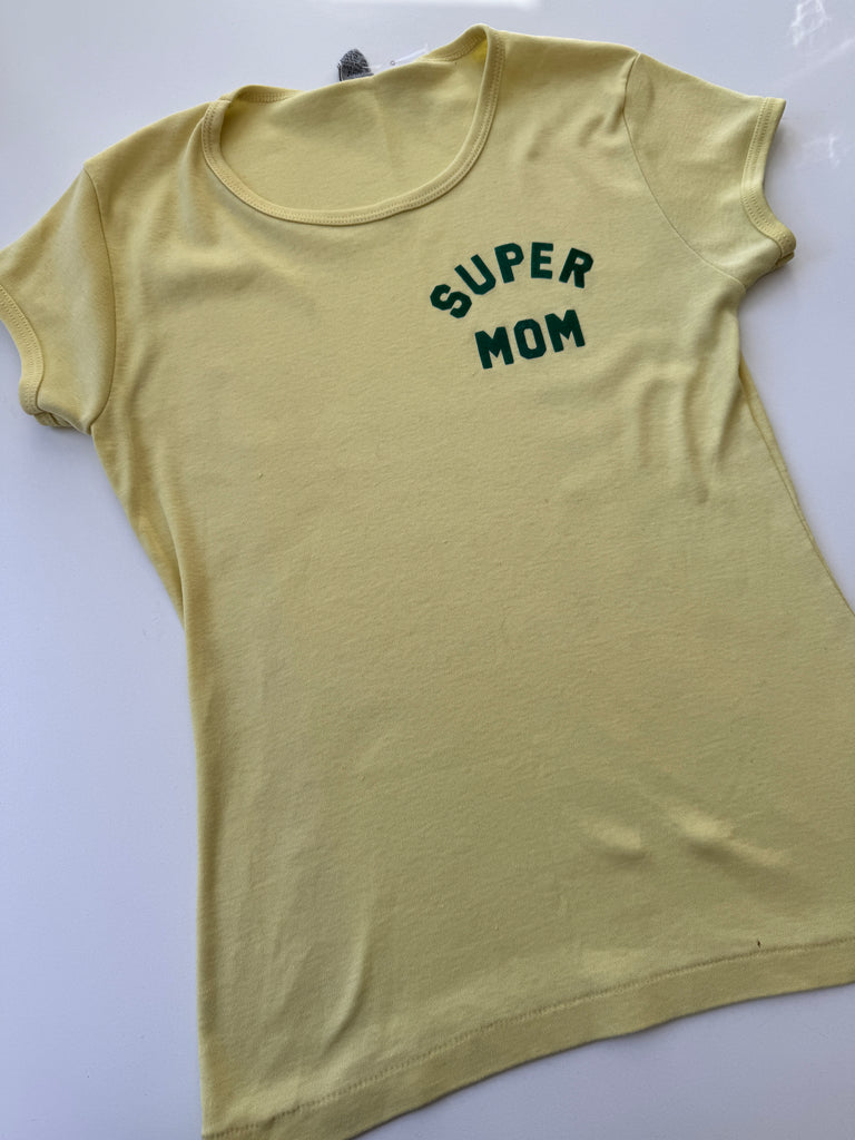 Vintage “super mom” t shirt