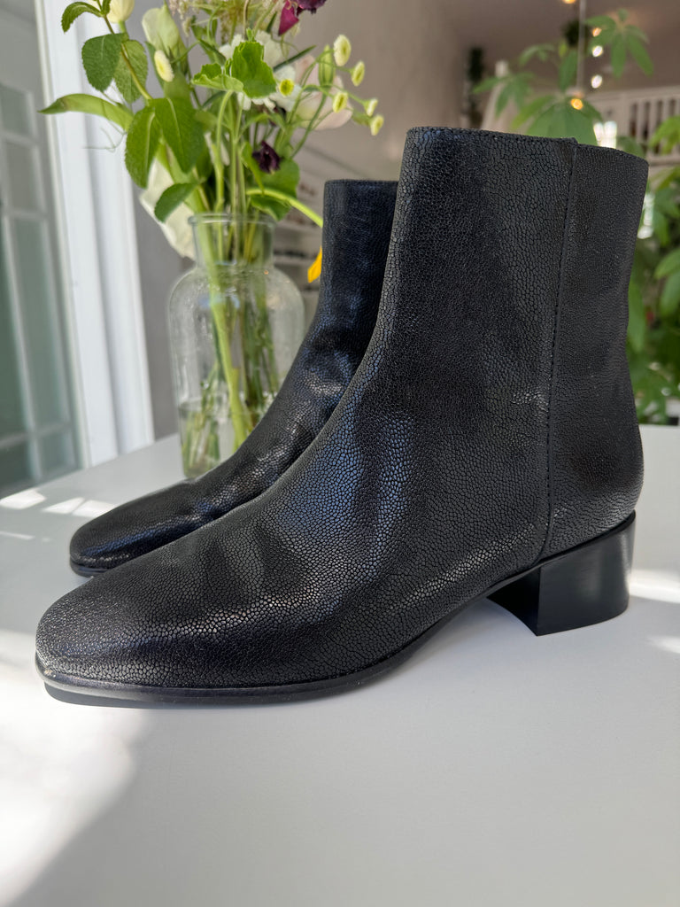 Designer Rag & Bone boots