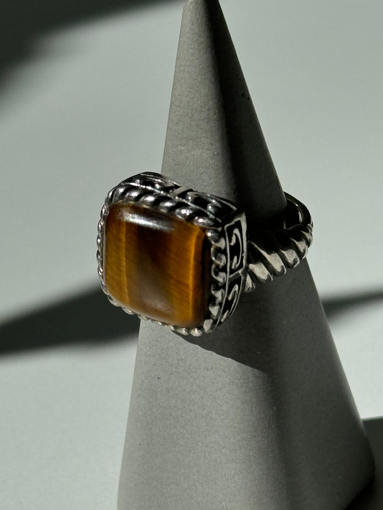 Tigers eye ring size 8