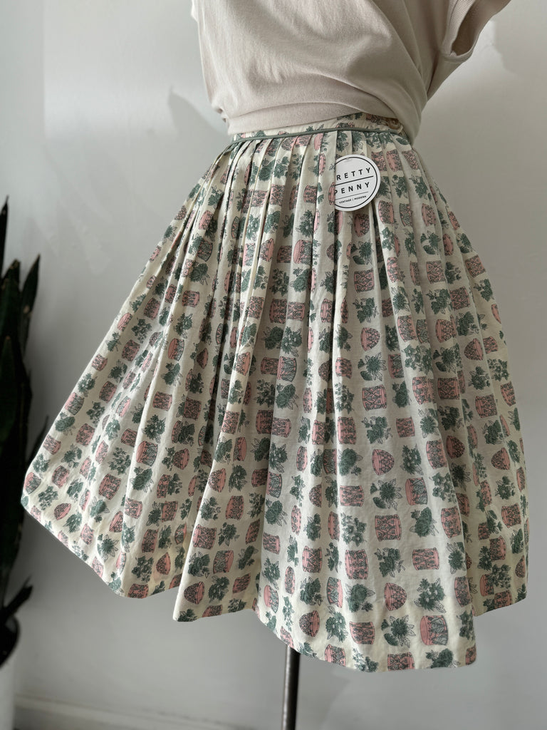 1950’s Vintage Novelty print skirt waist “26”