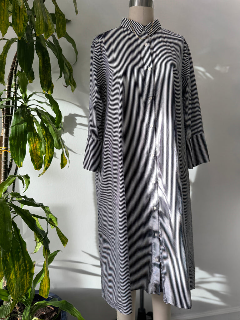 Striped trapeze silhouette cotton button up dress