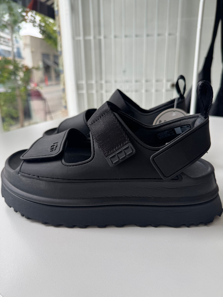 UGG shoes size 9