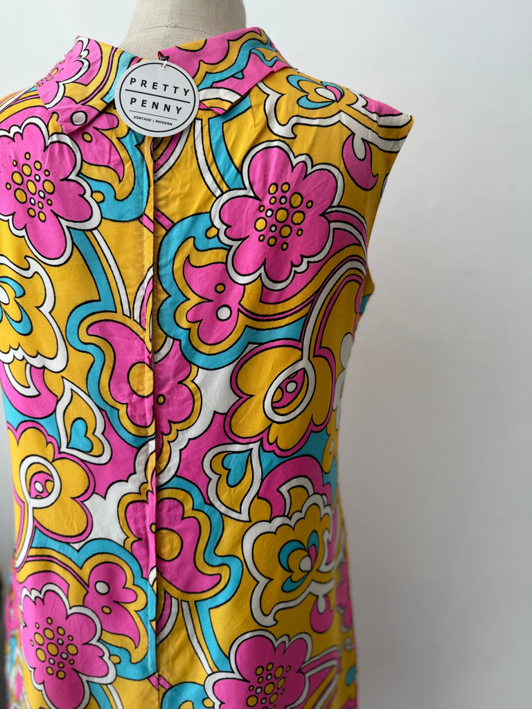 1960’s vintage bold print print dress