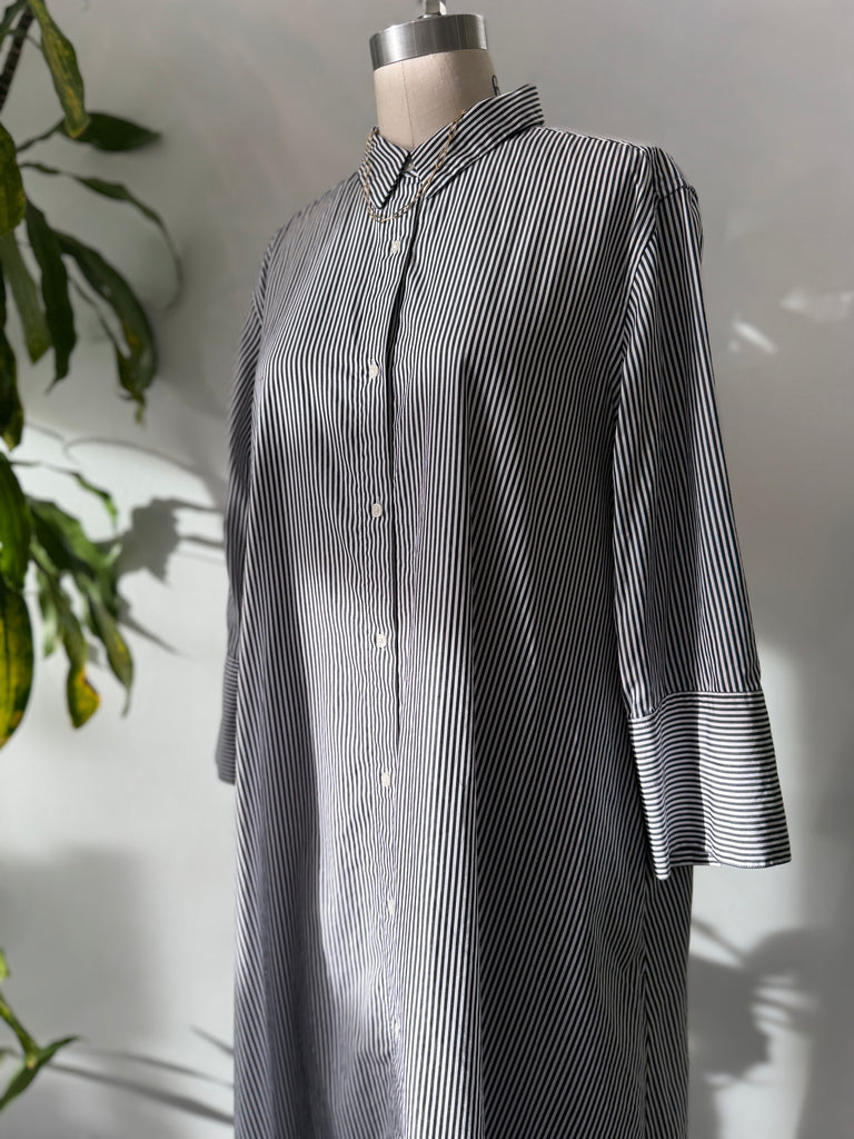 Striped trapeze silhouette cotton button up dress